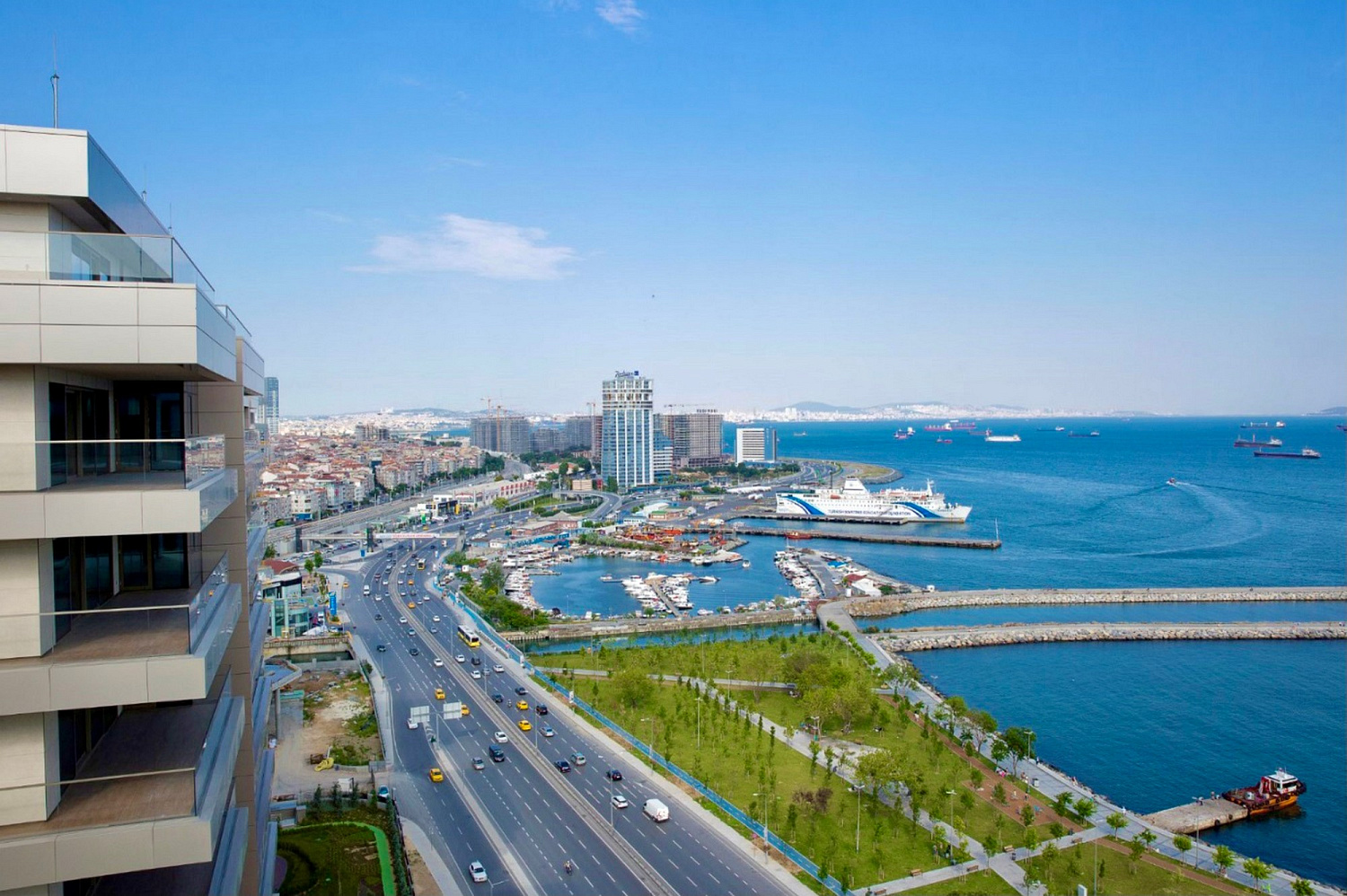 Elite residential complex by the sea