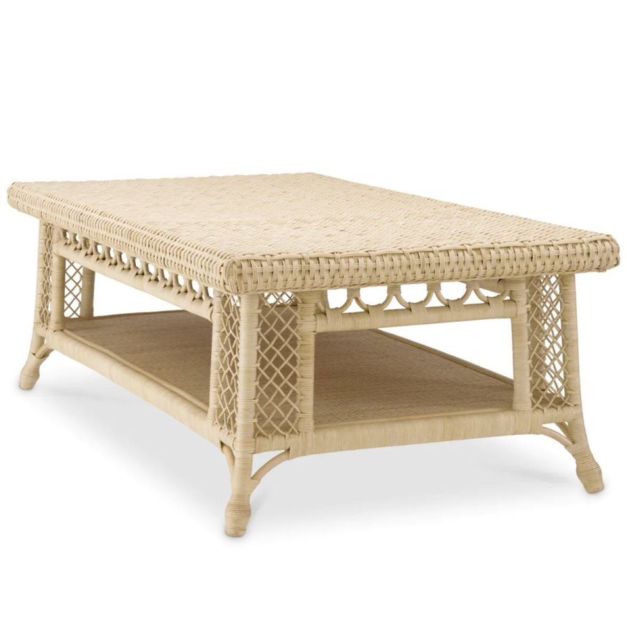 Photo Saba's coffee table