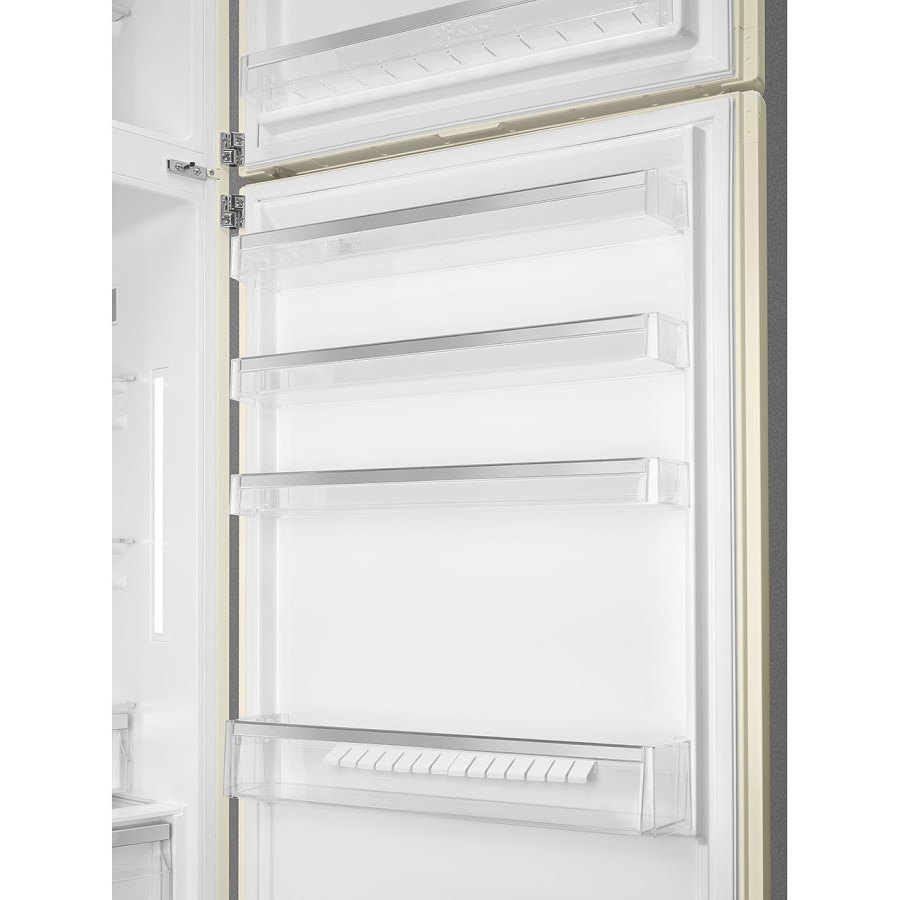 Photo Smeg FAB50RCR5 refrigerator