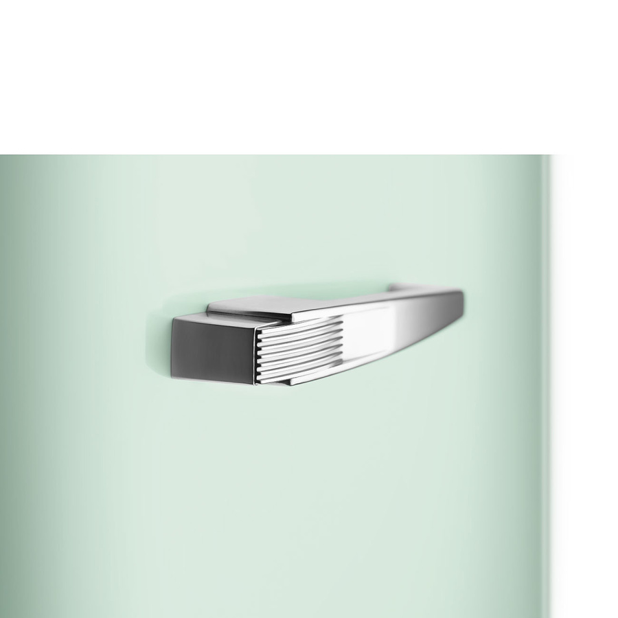 Photo Smeg FAB28RPG5 refrigerator