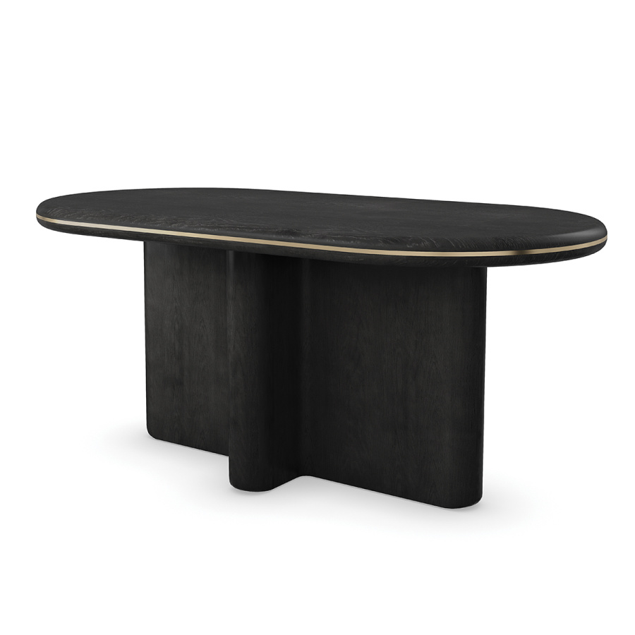 Photo Monty's dining table
