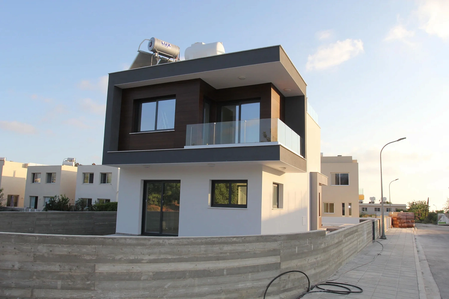 Photo Residential complex MESOYI RESIDENCES 7