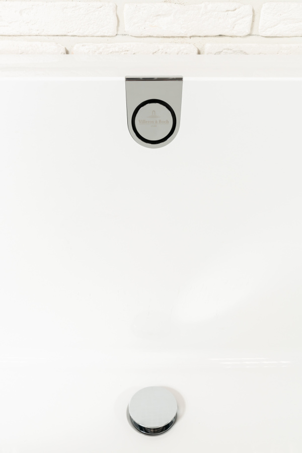 Photo Villeroy & Boch Oberon 2.0 180x80 UBQ180OBR2DV-01