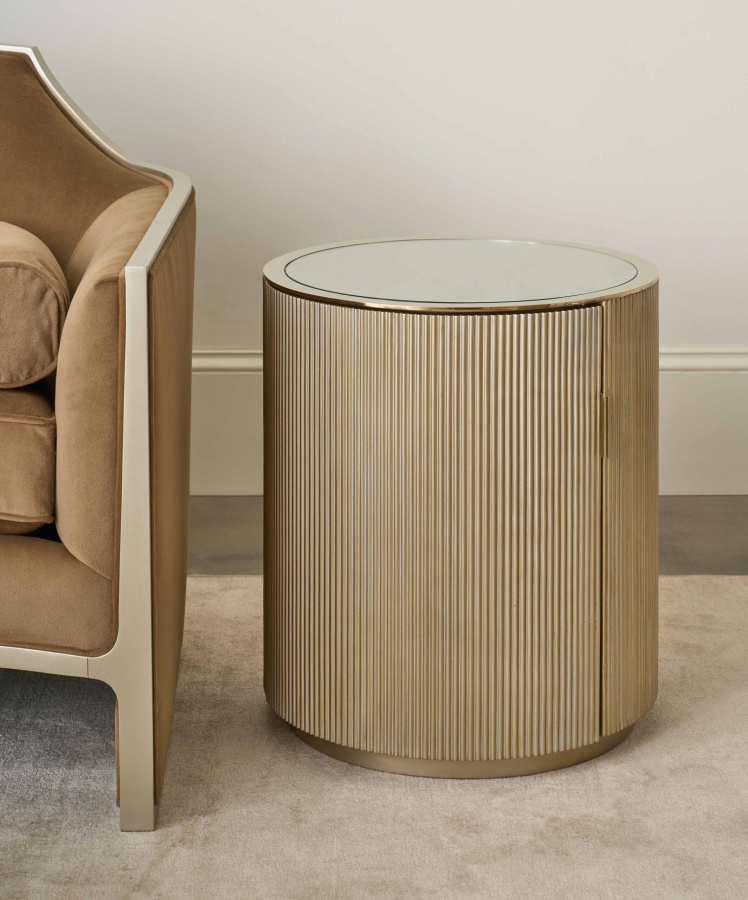 Photo Love side table (round, gold hue)