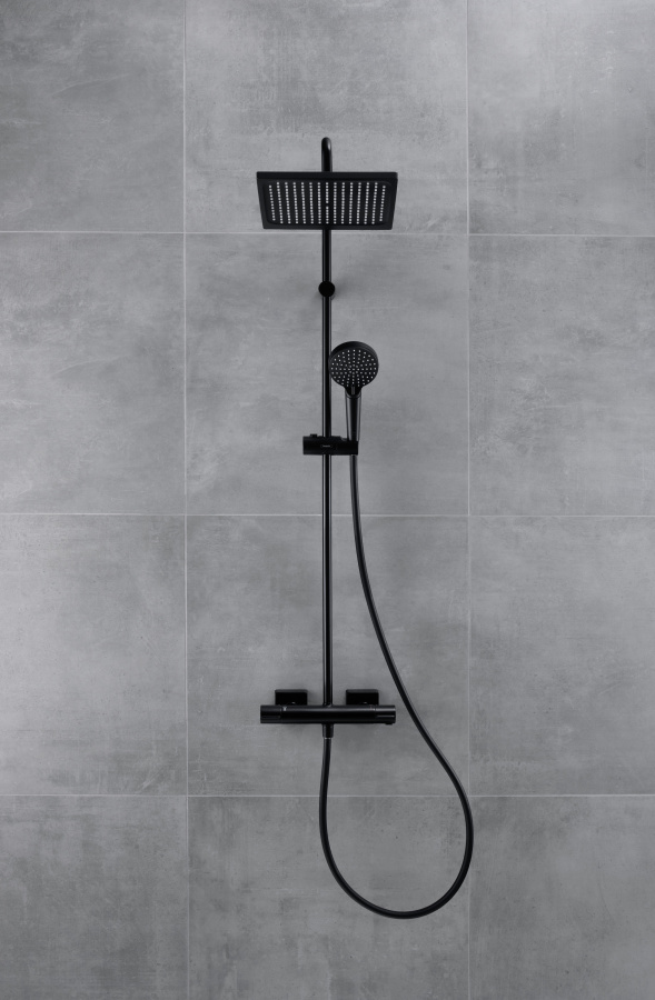 Photo Shower stand hansgrohe Vernis Blend Showerpipe 240 1jet 26427670 black matte