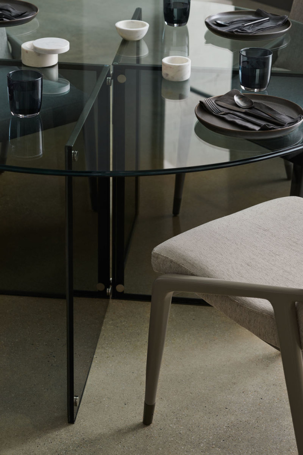 Photo Expressions dining table
