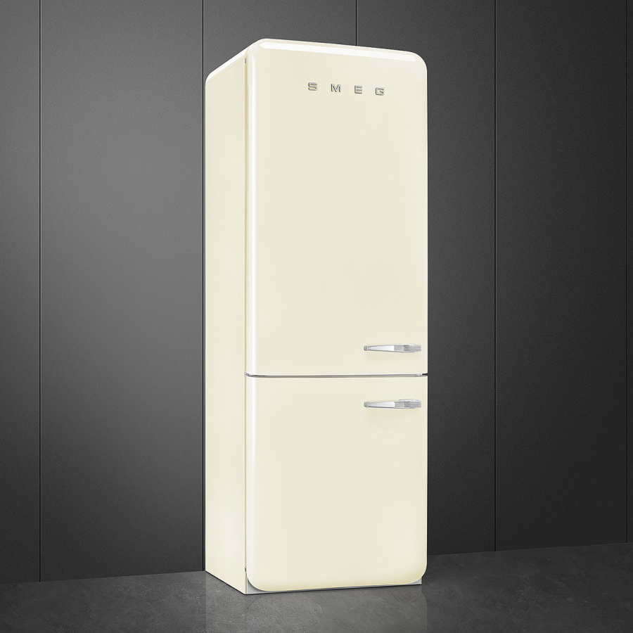 Photo Smeg FAB38LCR5 refrigerator