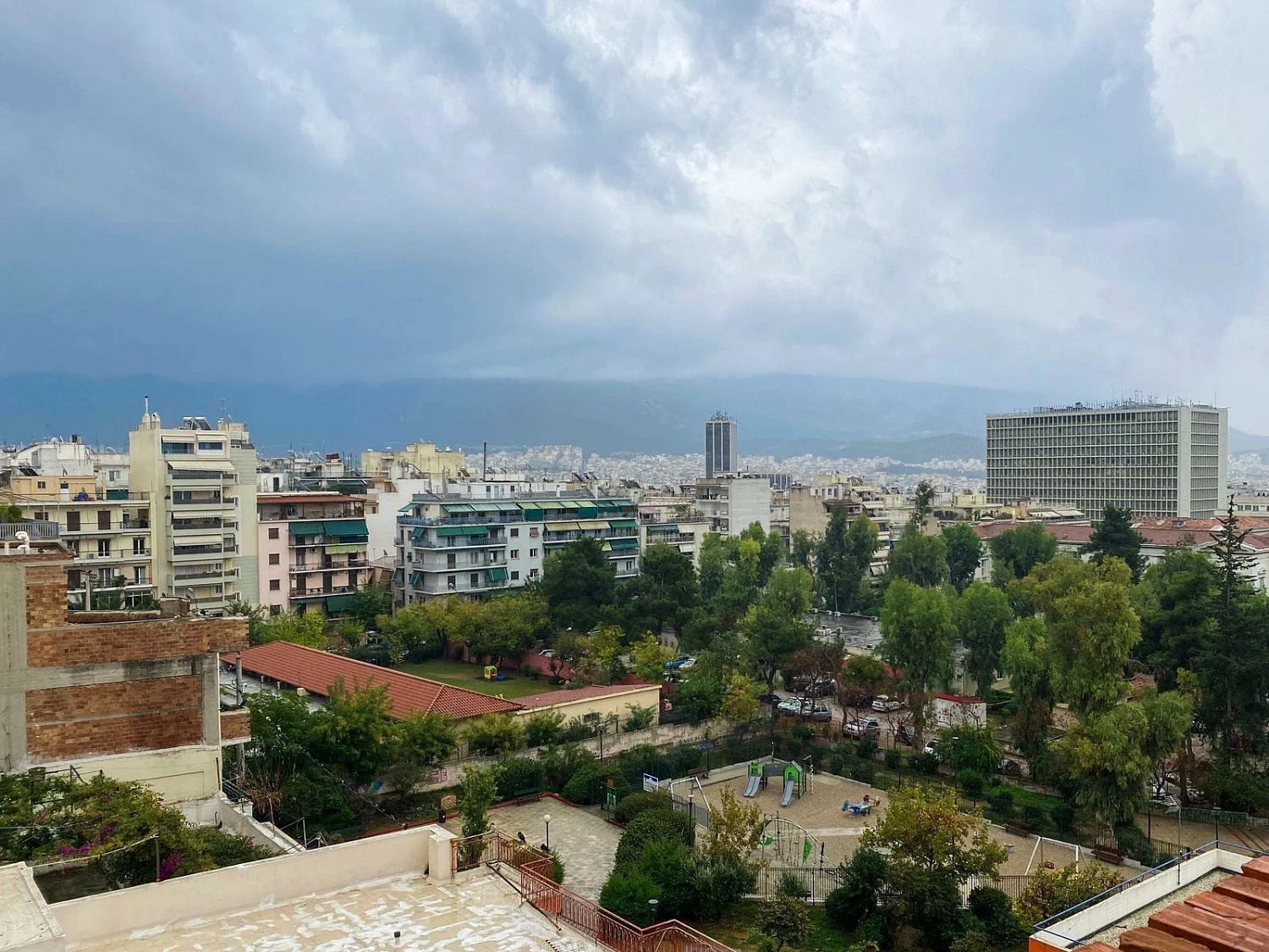 Photo New apartments for rent with yields of up to 3.8%, in a calm and clean area in the centre of Athens
