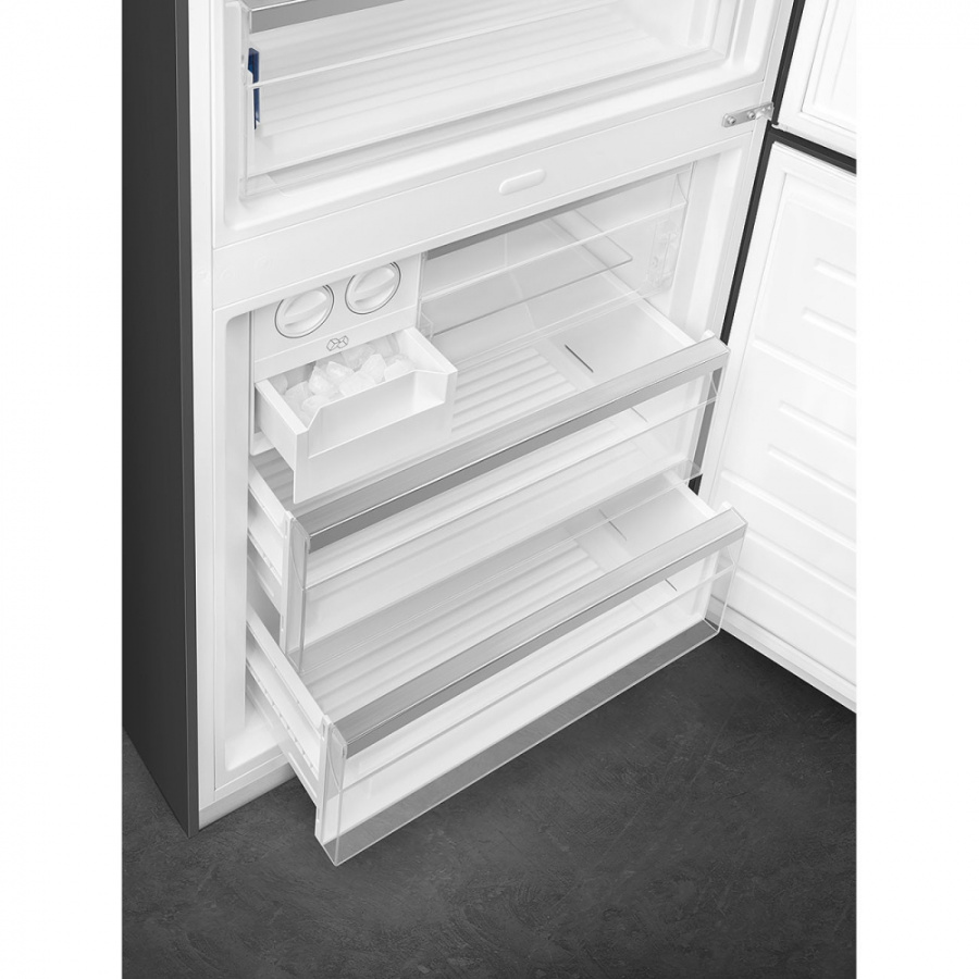 Photo Smeg FA8005LAO5 refrigerator
