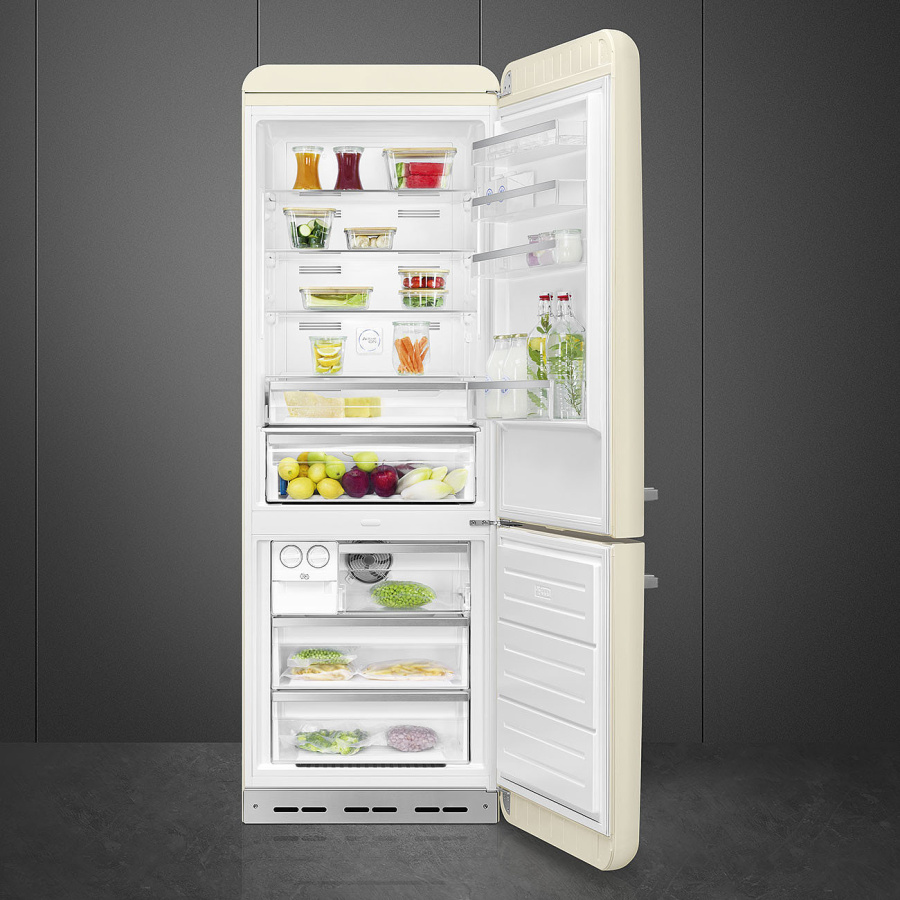 Photo Smeg FAB38RCR5 refrigerator