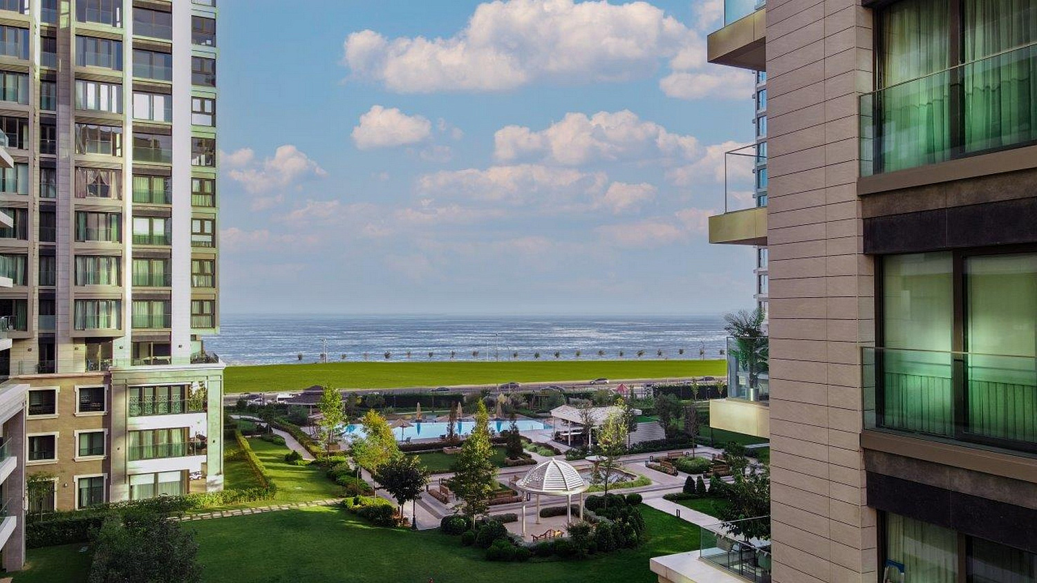 Elite residential complex with rich infrastructure