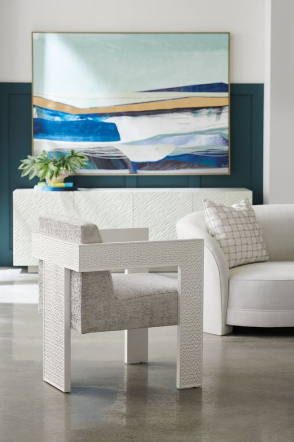 Photo Chiseled Body chair