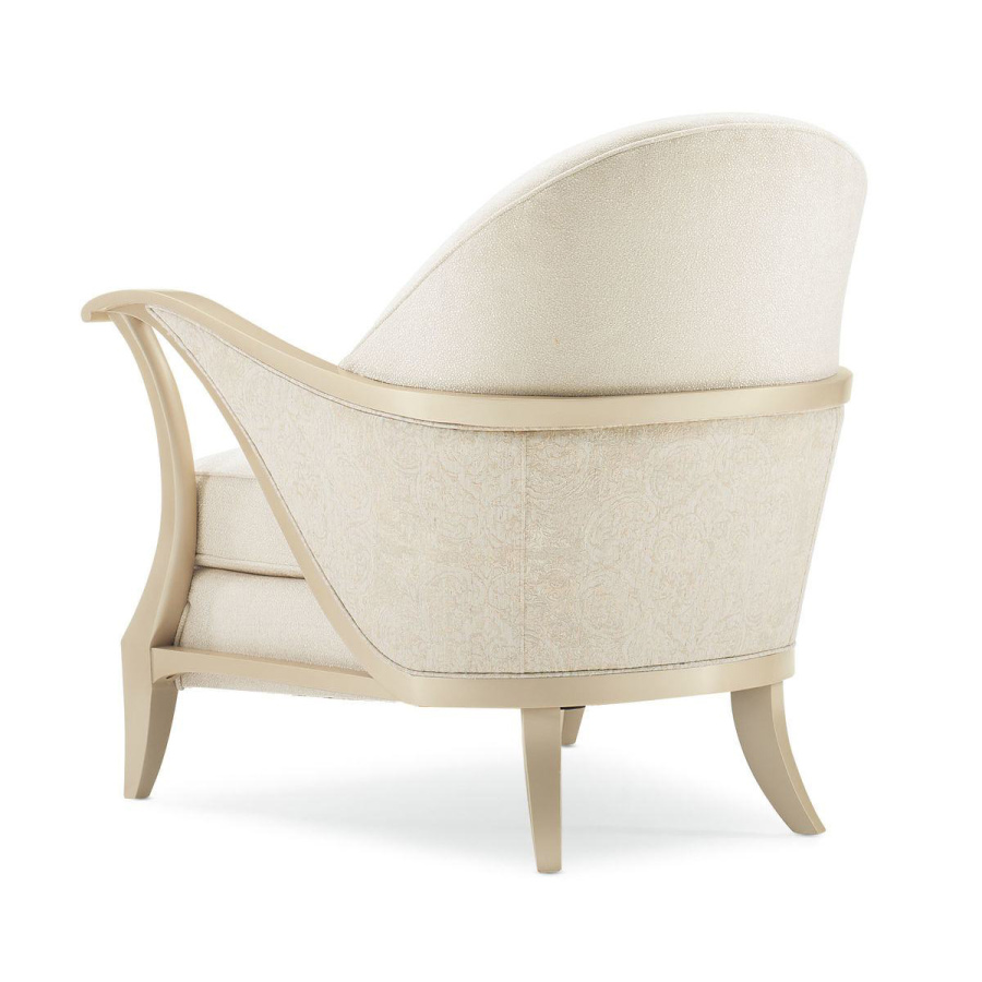 Photo Curtsy chair (cream)