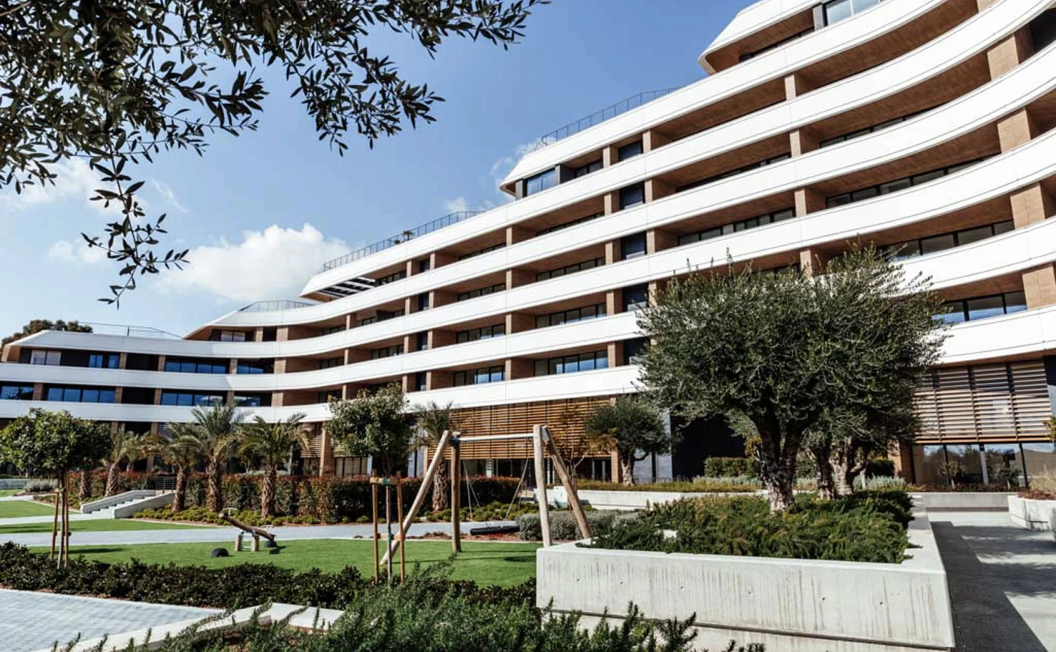 Eden Roc Residential Complex