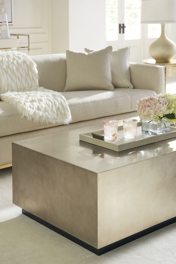 Photo Cocktail Couture coffee table