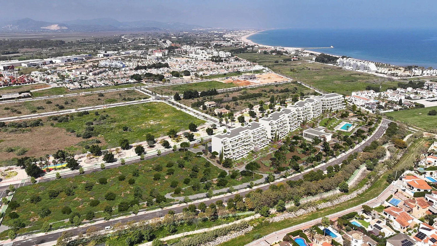 Apartment in a new building Apartments with swimming pool by the sea in El Verger, Alicante
