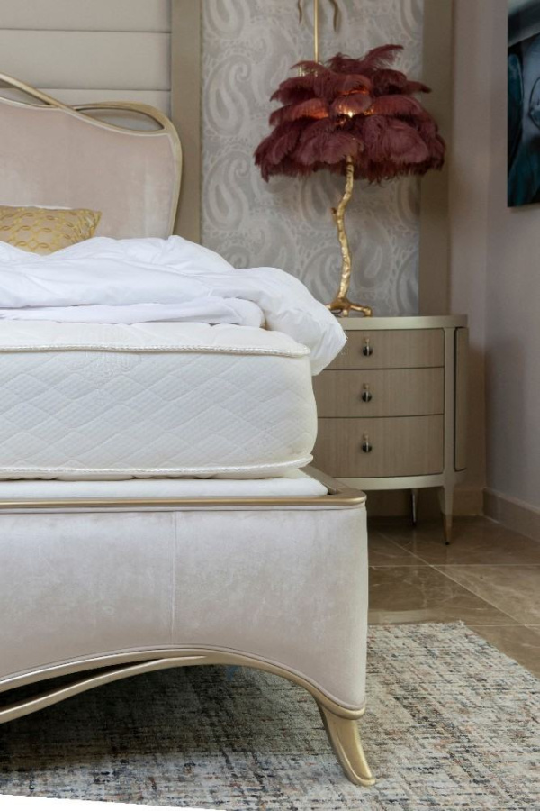 Photo King Size mattress