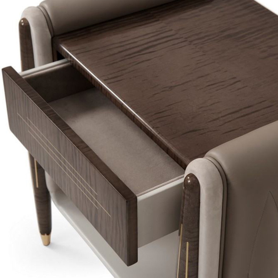Photo Grace bedside table