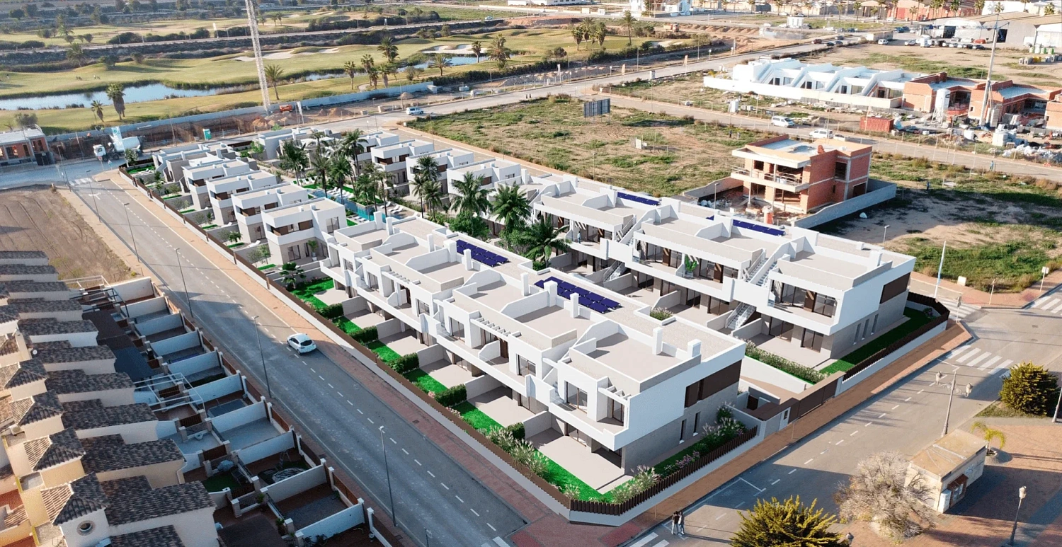 Costa Serena (Apartments & Villas)