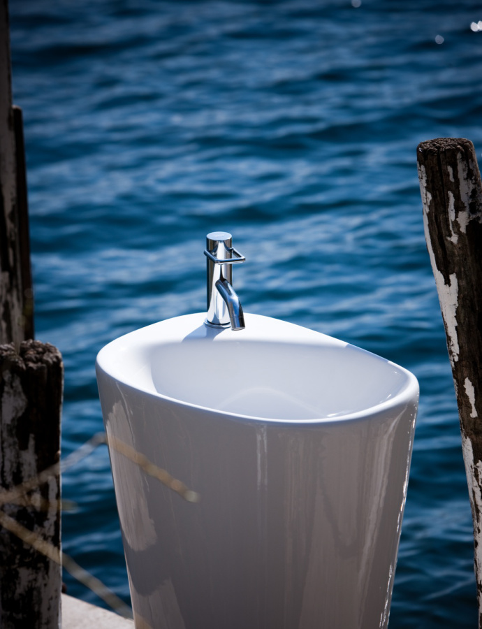 Photo Laufen Palomba 8.1180.4.000 sink. 104. 1st