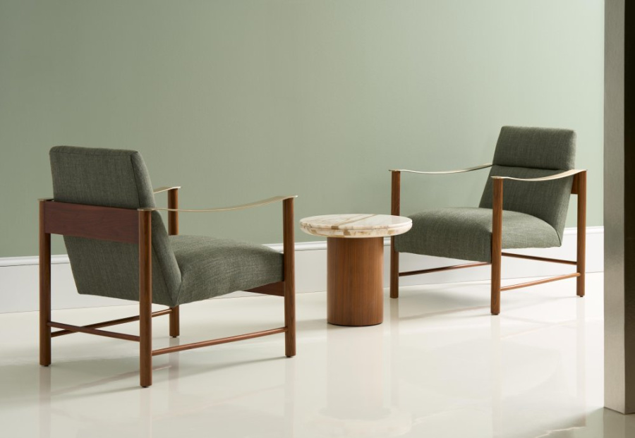 Photo Slant chair
