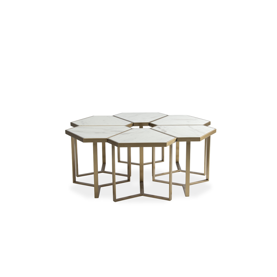 Photo Colson's coffee table