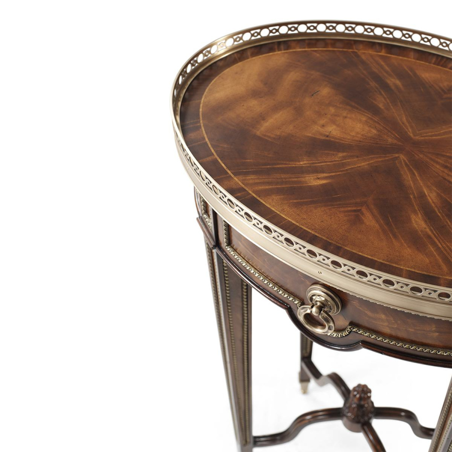 Photo Fine side table
