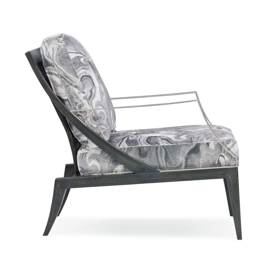 Photo Repetition chair