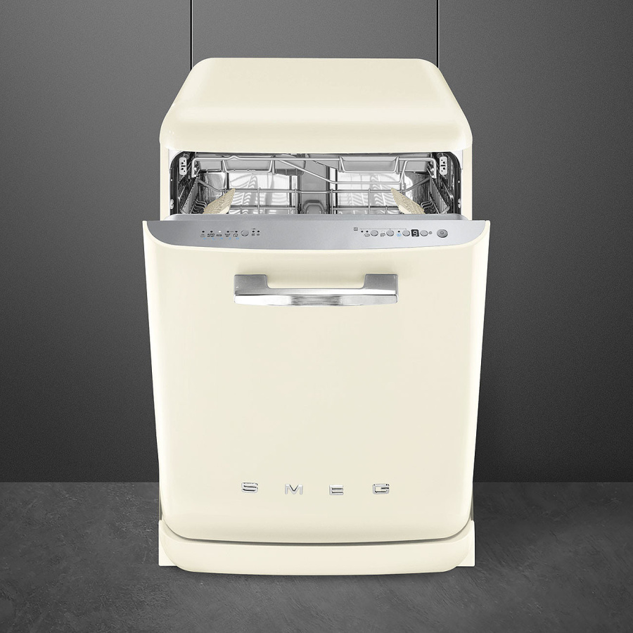 Photo Dishwasher Smeg LVFABCR3