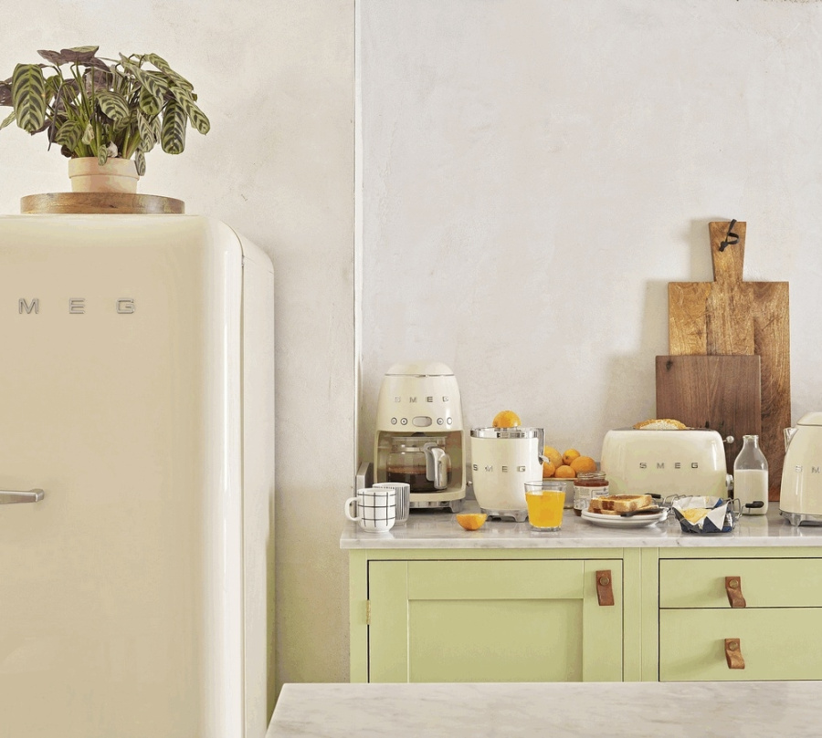 Photo Smeg FAB28LCR5 refrigerator