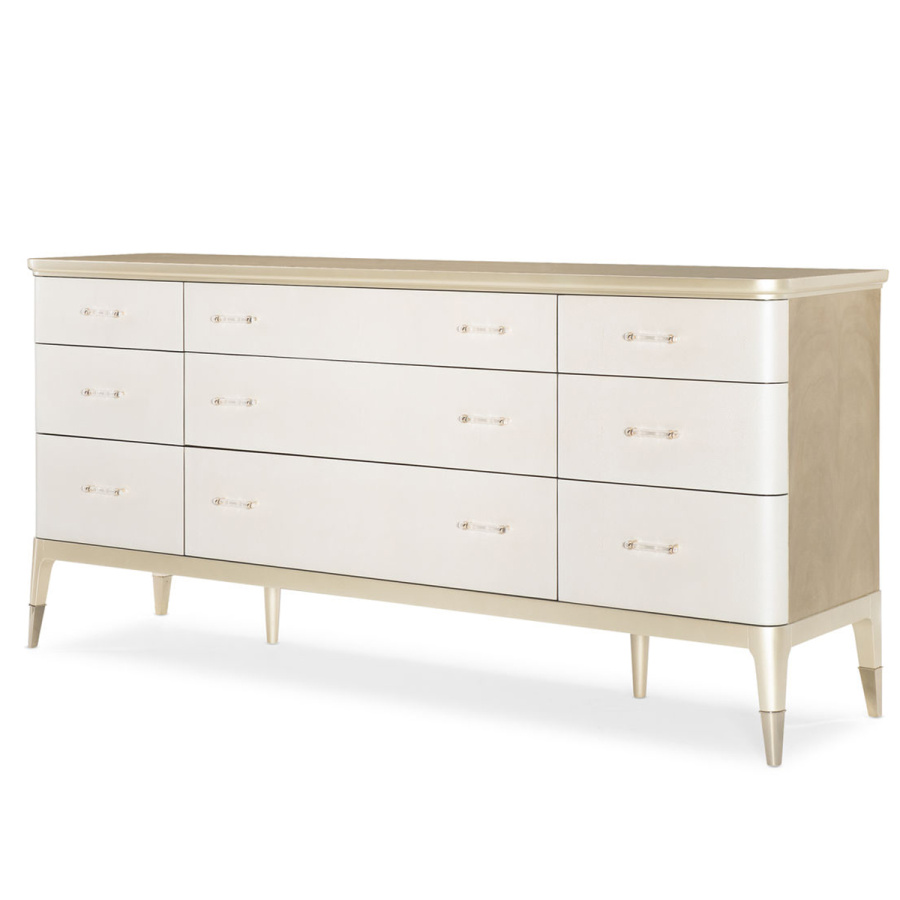 Photo Dreamy's dresser