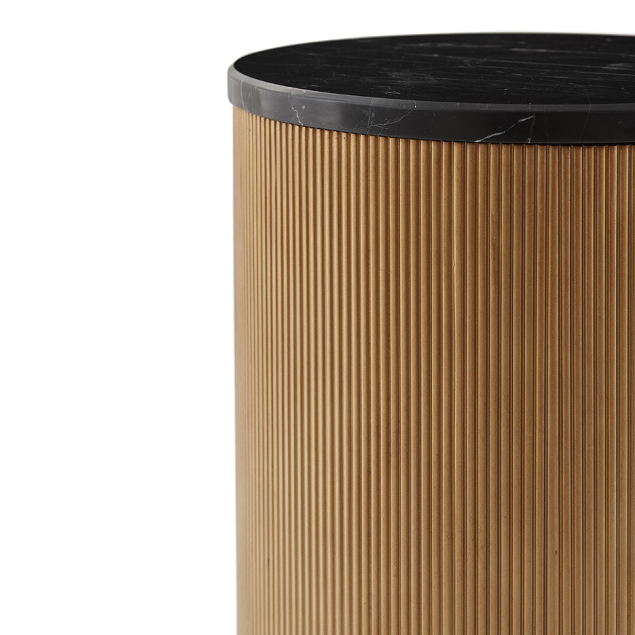 Photo Reed side table