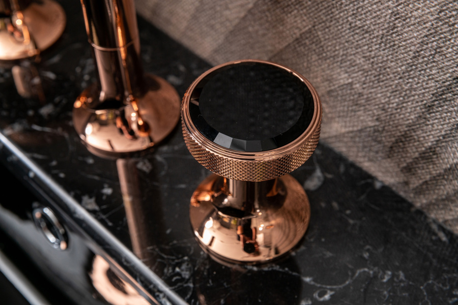 Photo JORGER VALENCIA sink mixer 638.30.30.000. 12.