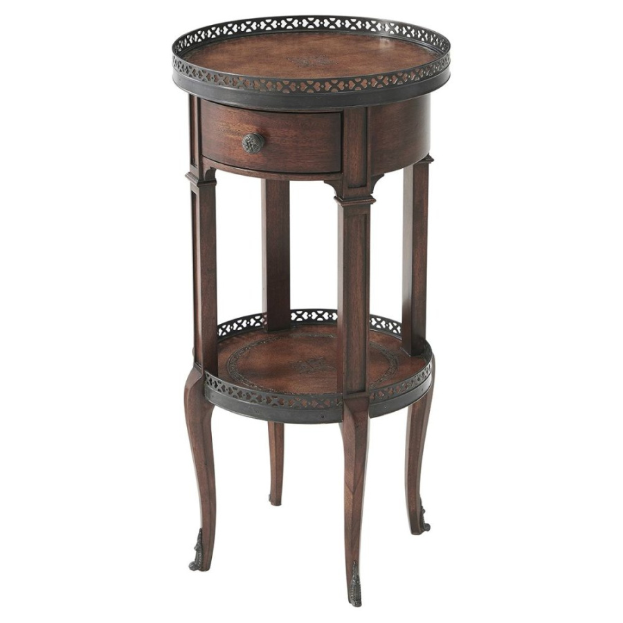 Photo The Walnut Circle Table