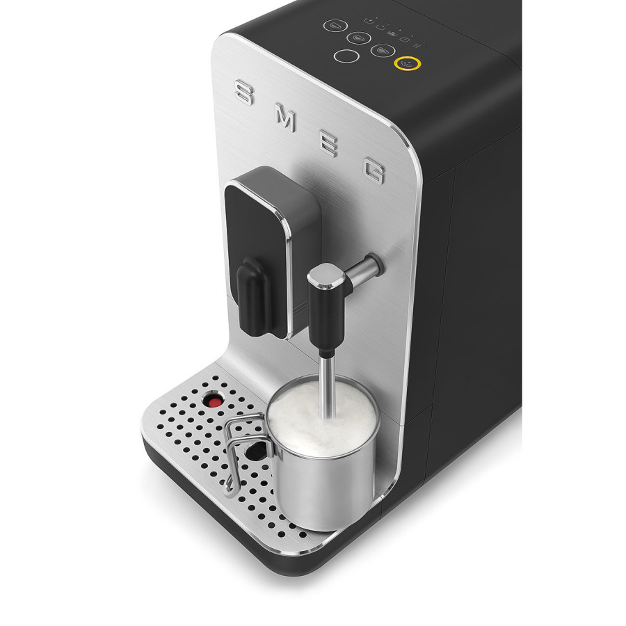 Photo Coffee machine Smeg BCC02BLMEU