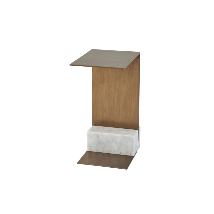 Photo Chaney's side table