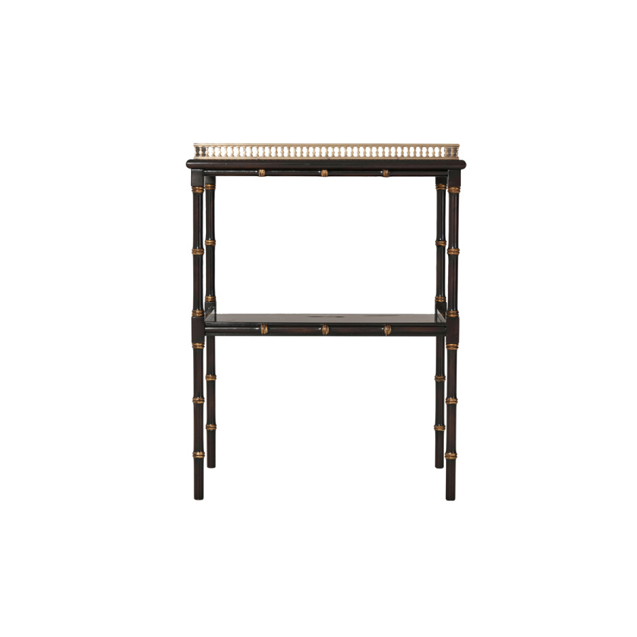 Photo Side table of Spectator's Gallery