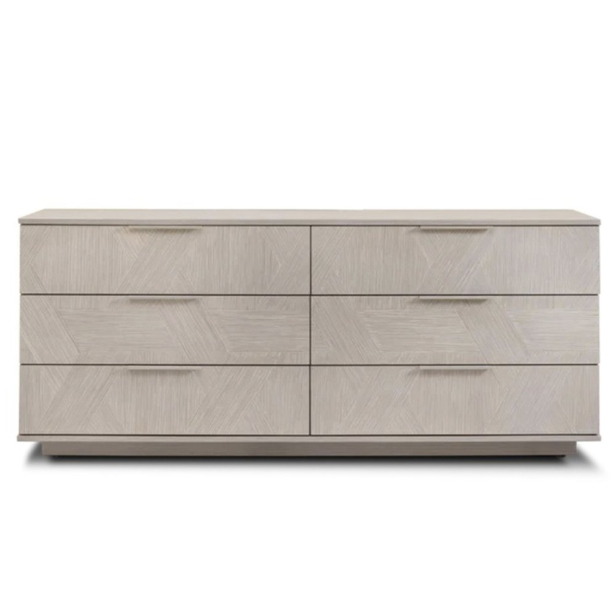 Photo Fallon's dresser
