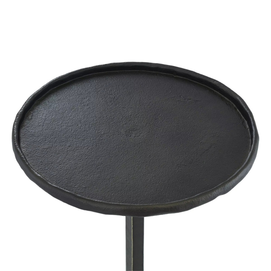 Photo Side table by Carlos L