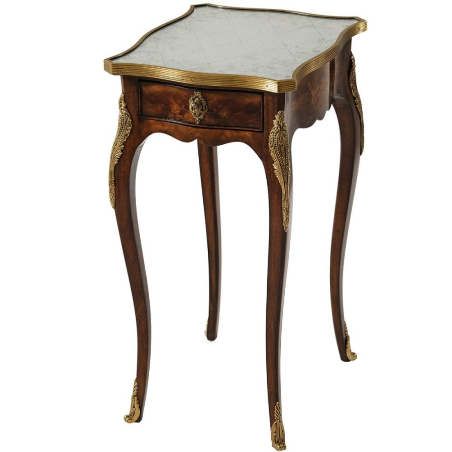 Photo The side table of the 18th Century Style