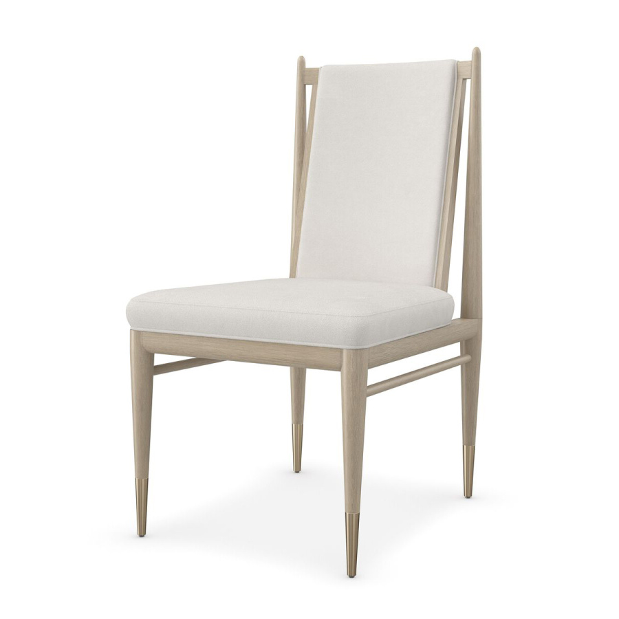 Photo Unity Light Chair