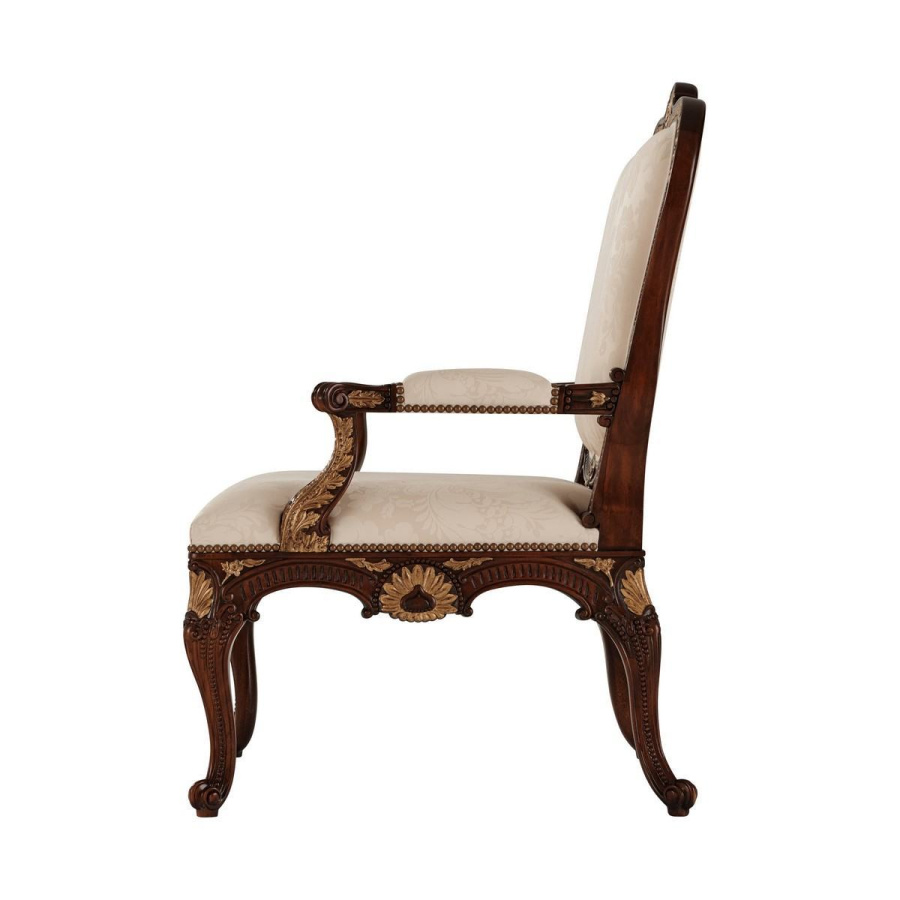 Photo The Spencer House chair