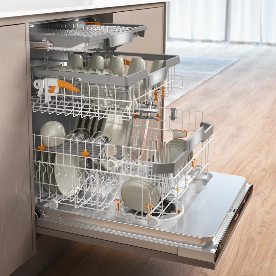 Photo Miele G7980SCViK2O dishwasher