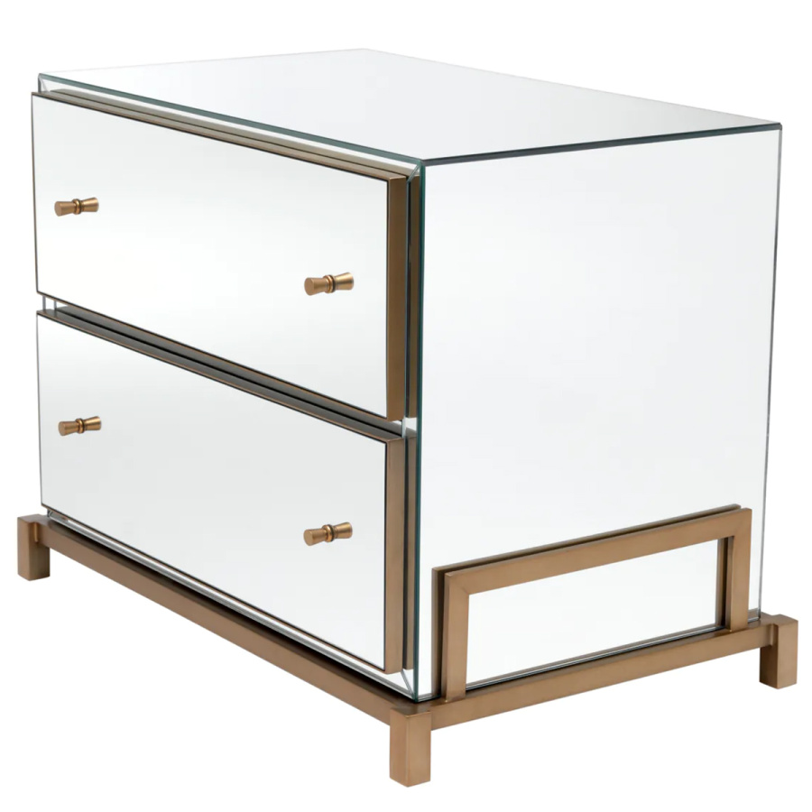 Photo Clarington bedside table