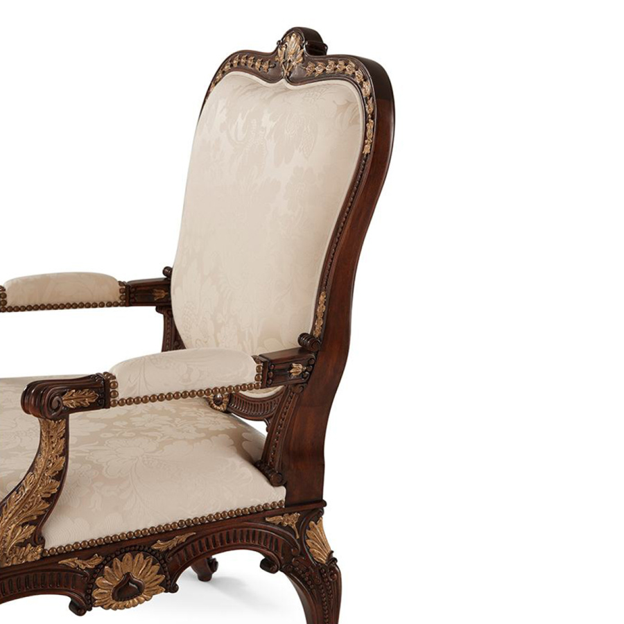 Photo The Spencer House chair