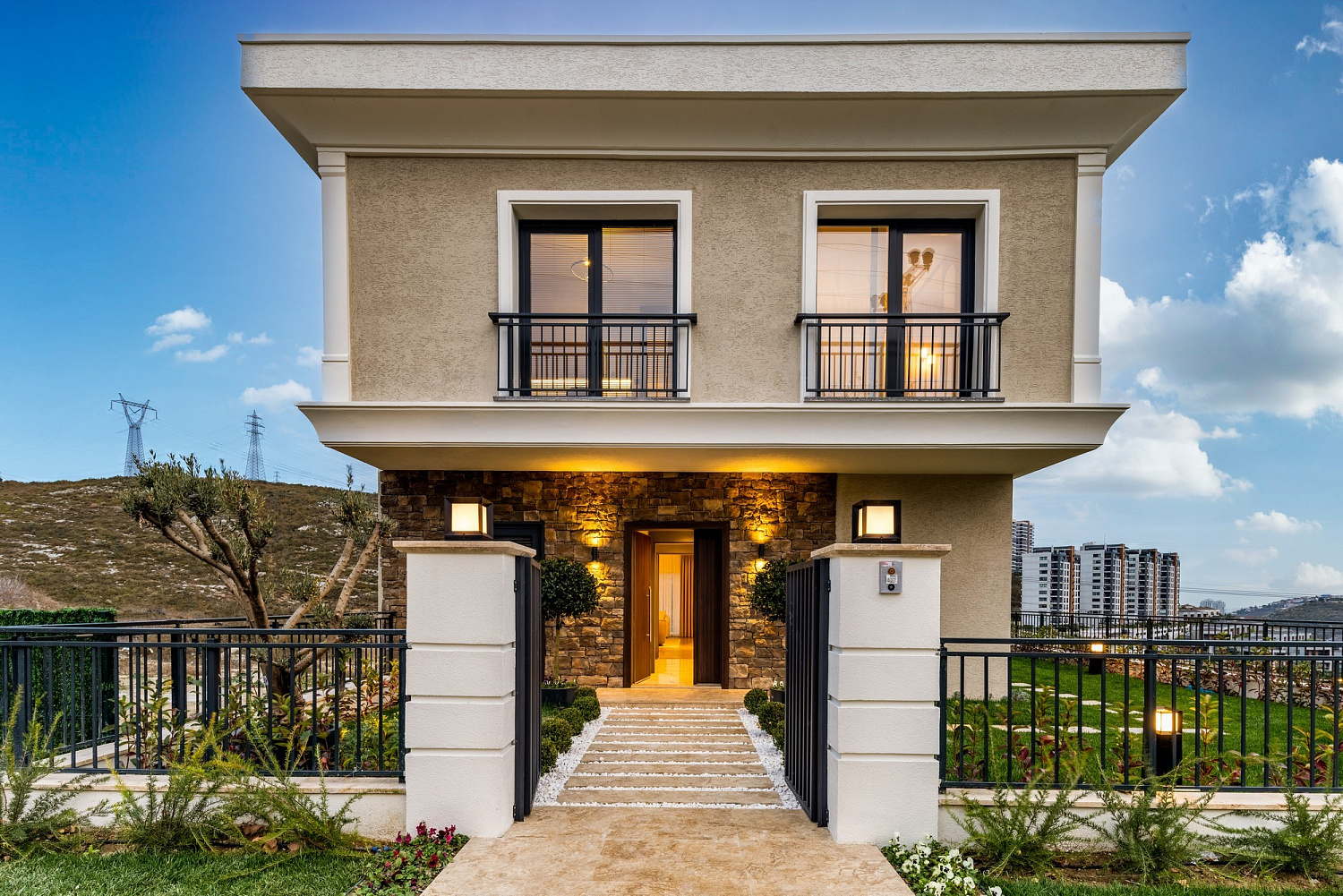 Private complex of villas with their own gardens