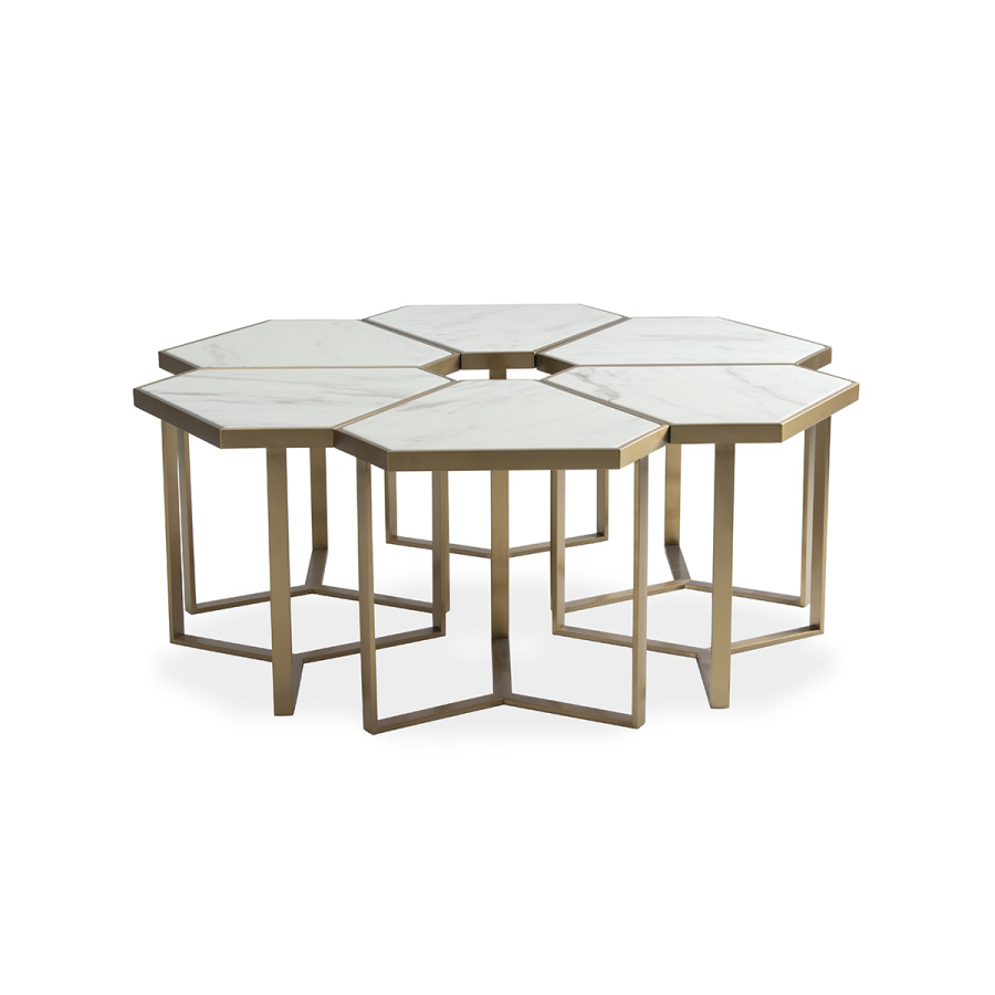 Photo Colson's coffee table